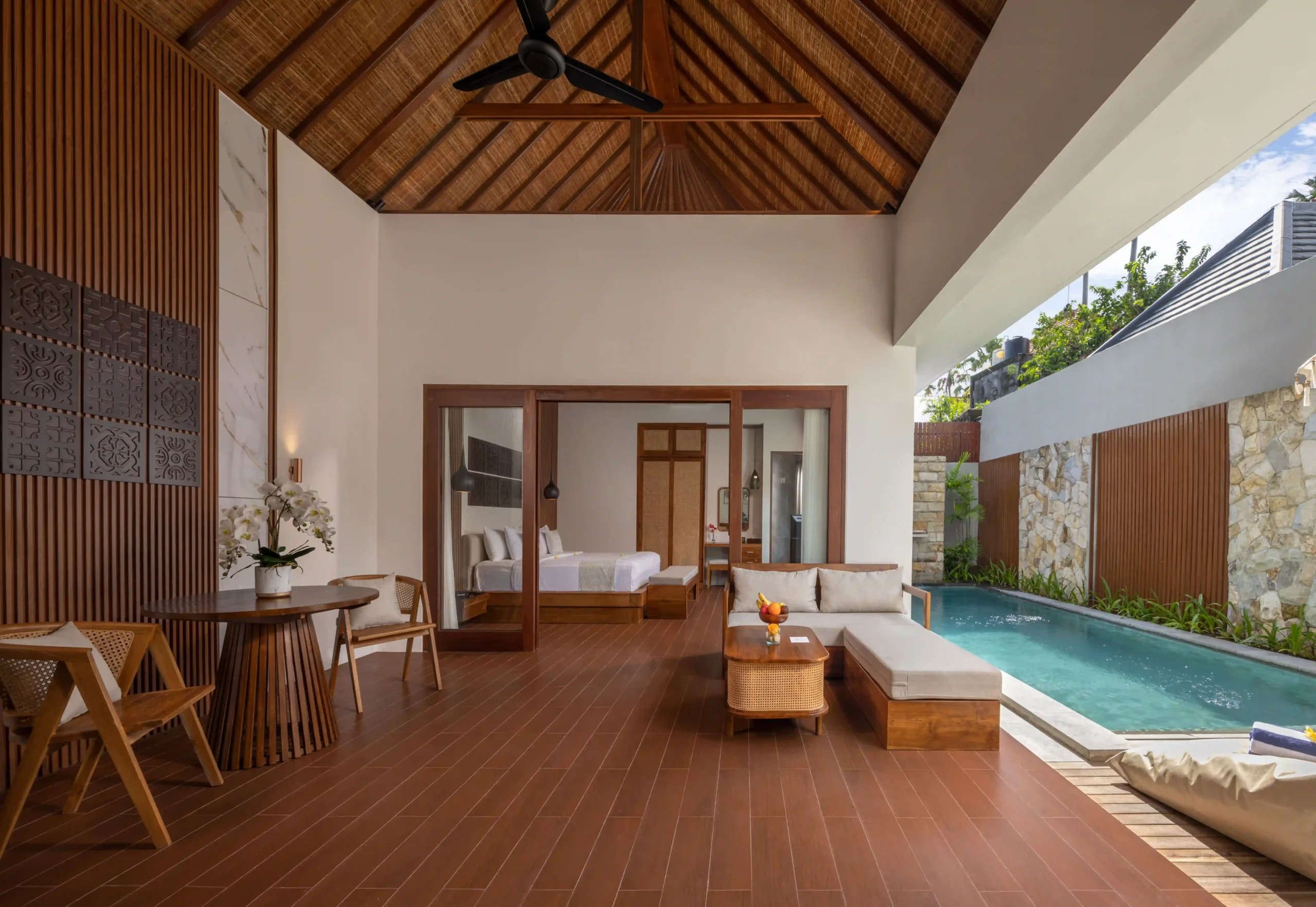 1br-deluxe-living-room-2