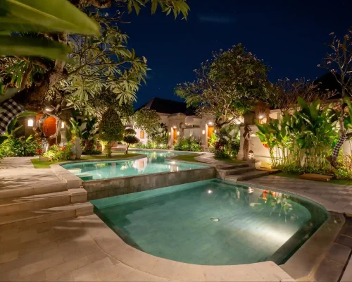 main_pool_night_4